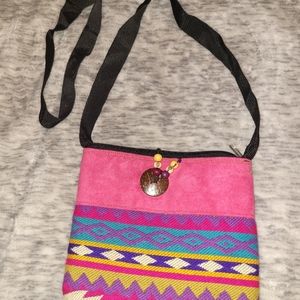 PINK UNIQUE CROSSBODY PURSE
